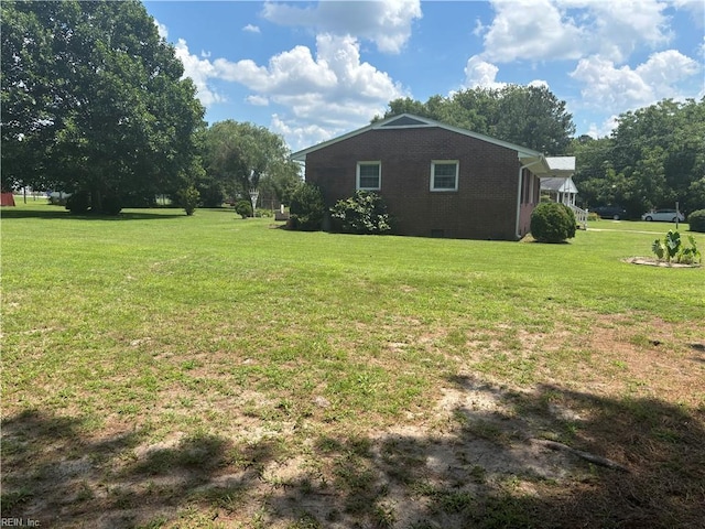 906 Rebecca St, Franklin, VA 23851 - view of green lawn