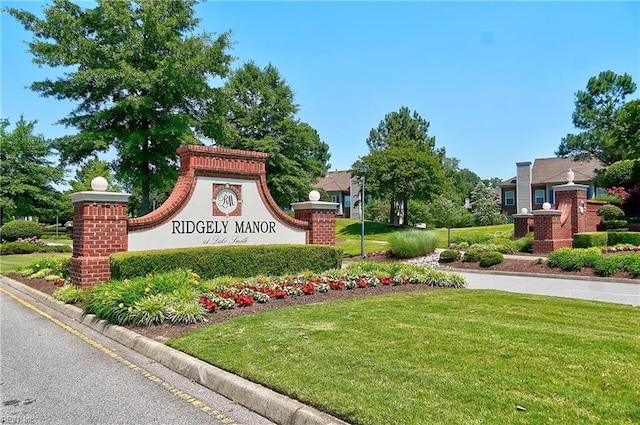 1132 Broadholme Pl Unit 642, Virginia Beach, VA 23455 - community sign featuring a lawn