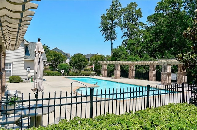 1132 Broadholme Pl Unit 642, Virginia Beach, VA 23455 - community pool with a patio and a pergola