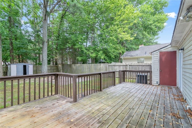 5433 Davis Way, Virginia Beach, VA 23462 - deck with a storage shed and a fenced backyard