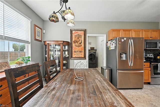 315 Sawmill Arch, Chesapeake, VA 23323 - dining space with washer / clothes dryer