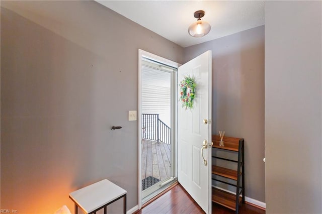 313 River Forest Rd, Virginia Beach, VA 23454 - entryway with dark wood-style floors and baseboards