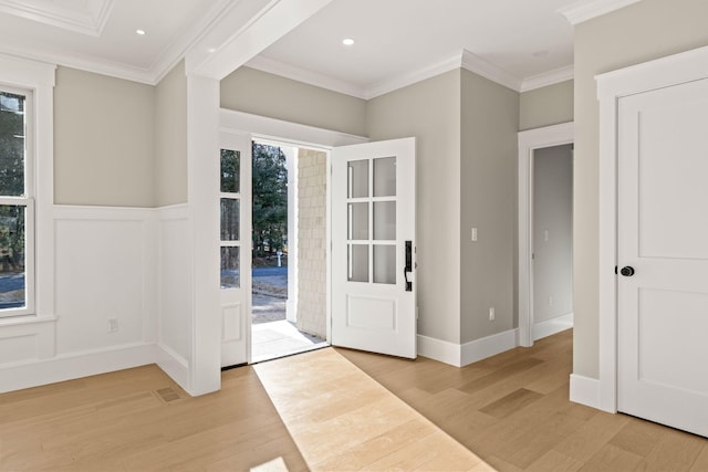 18 Pleasant Park Dr, Mashpee, MA 02649 - foyer entrance featuring light wood-type flooring, ornamental molding, wainscoting, and recessed lighting