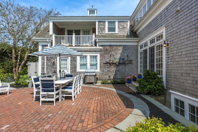 88 Champlain Rd, Chatham, MA 02633 - patio / terrace featuring a patio, grilling area, and outdoor dining area
