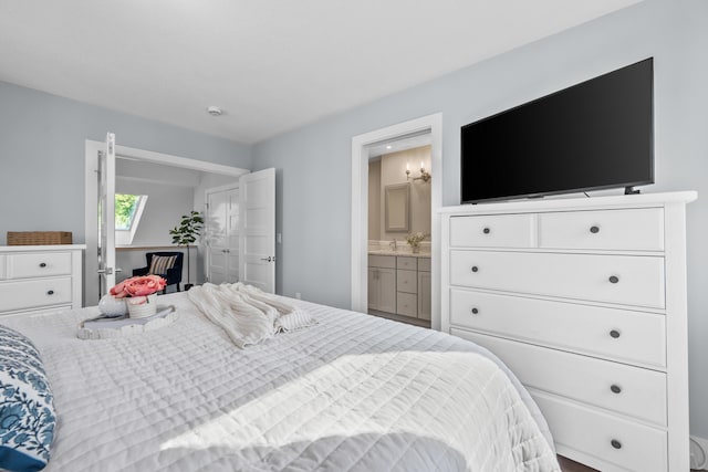 290 Fletcher Ln, Brewster, MA 02631 - bedroom with connected bathroom