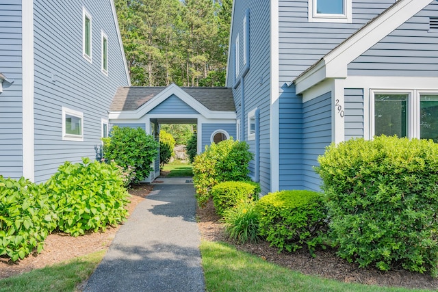 290 Fletcher Ln, Brewster, MA 02631 - property entrance