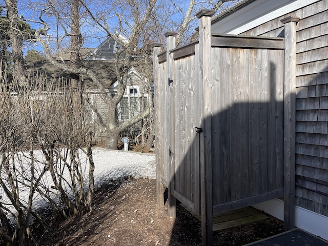16 Hydrangea Ln, Mashpee, MA 02649 - view of side of home