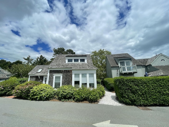 16 Hydrangea Ln, Mashpee, MA 02649 - view of front facade