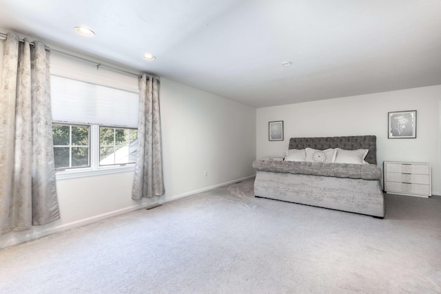 bedroom featuring carpet flooring