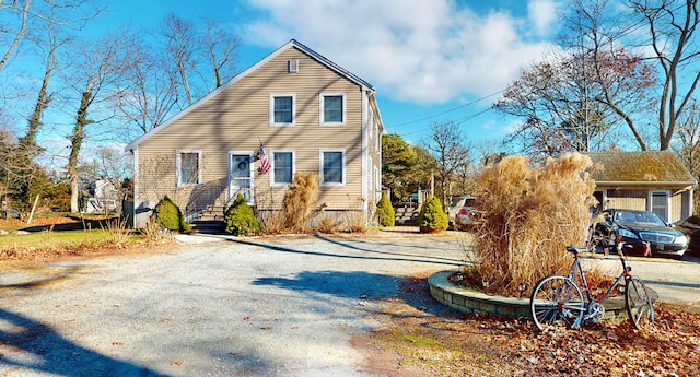 view of front of property