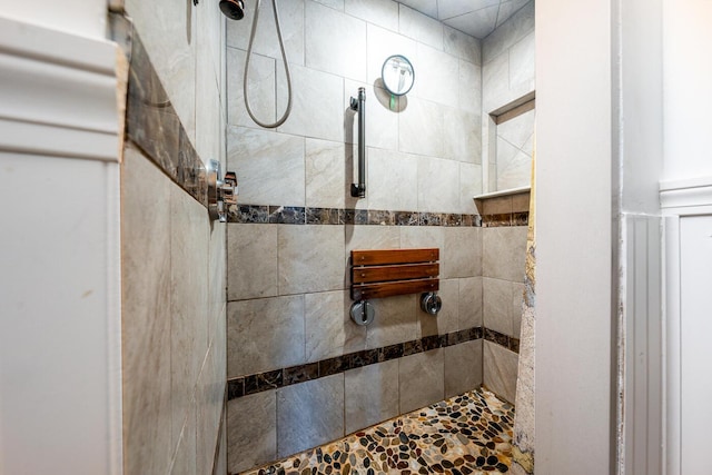 21 Nickerson Rd Unit 3, Cotuit, MA 02635 - full bath featuring a tile shower