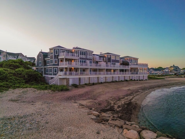 286 Grand Ave Unit 4U, Falmouth, MA 02540 - view of property at dusk