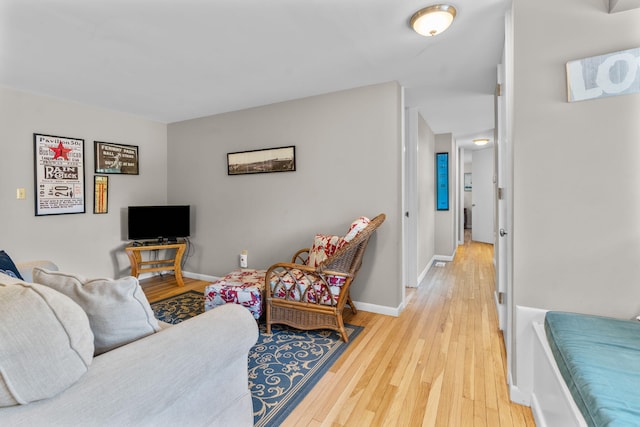 12 Running Light Way, Mashpee, MA 02649 - living area with light wood finished floors and baseboards