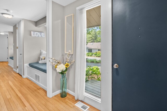 12 Running Light Way, Mashpee, MA 02649 - entrance foyer featuring wood finished floors and baseboards