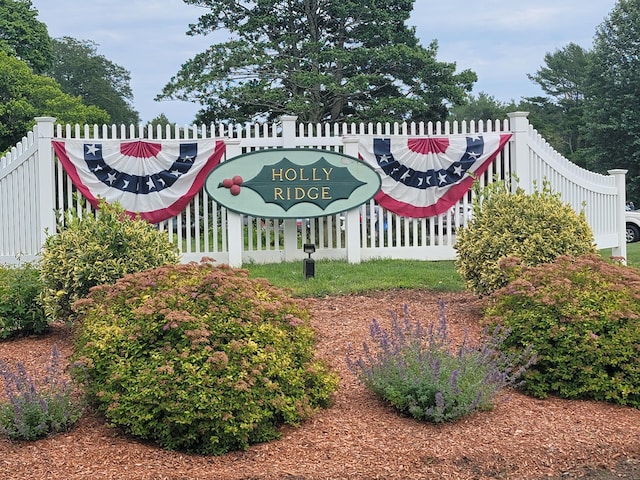 13 Quail Hollow Cir, Sandwich, MA 02563 - view of community sign