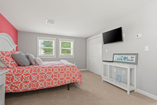 44 Buttermilk Way, Buzzards Bay, MA 02532 - bedroom featuring carpet, baseboards, vaulted ceiling, and a closet