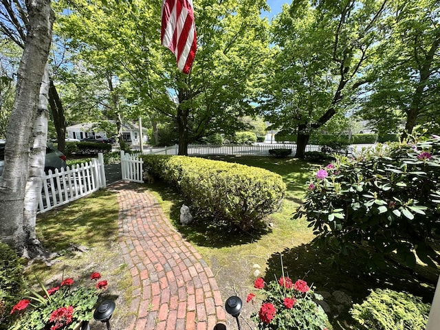 117 Parker Rd, Osterville, MA 02655 - view of fenced front yard