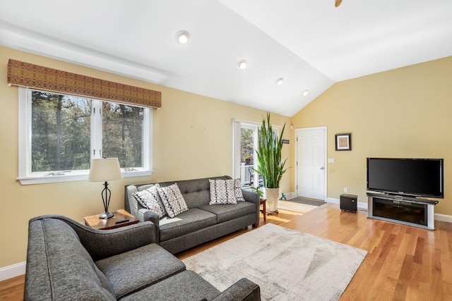 240 Surf Dr, Mashpee, MA 02649 - living area featuring wood finished floors, vaulted ceiling, baseboards, and recessed lighting