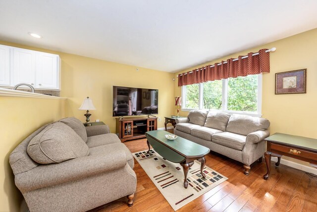 151 Leisure Green Dr N, Mashpee, MA 02649 - living area featuring light wood finished floors and recessed lighting