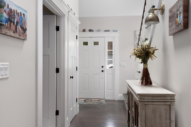 675 Main St Unit C1, Cotuit, MA 02635 - entryway featuring dark wood finished floors and baseboards