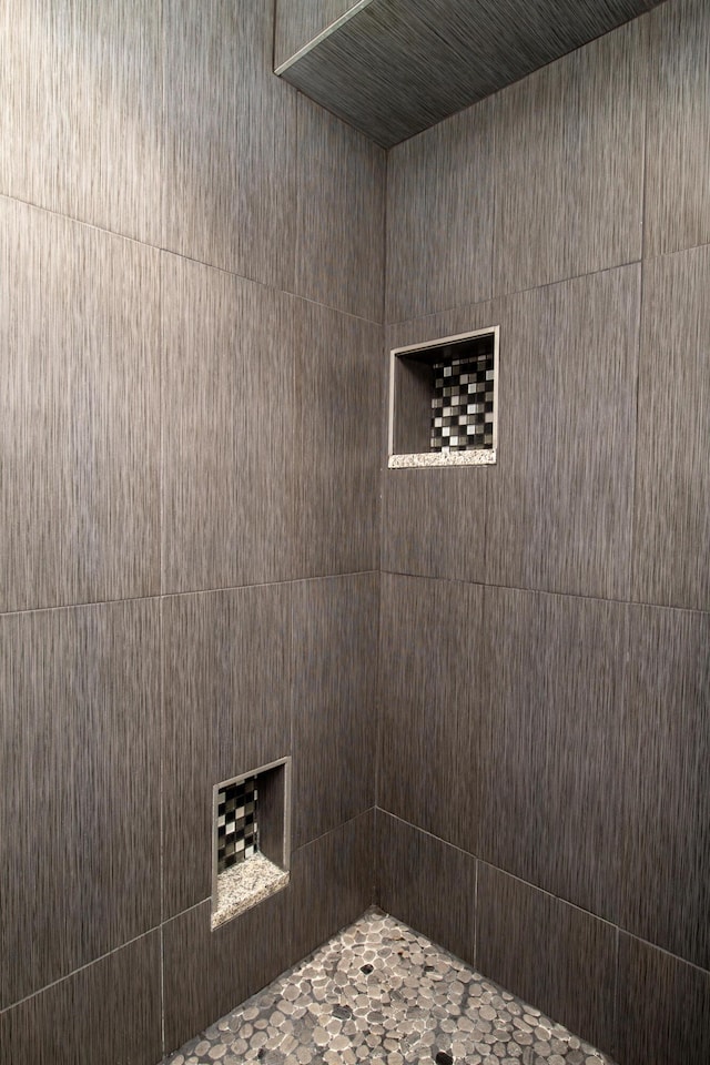56 S Yarmouth Rd, Dennis, MA 02638 - full bath with tiled shower
