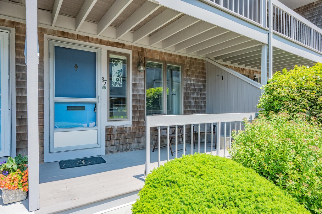 500 Ocean St Unit 37, Hyannis, MA 02601 - photo 1