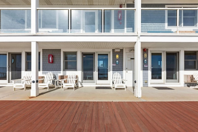 496 Shore Rd Unit 4, Truro, MA 02666 - view of back of house
