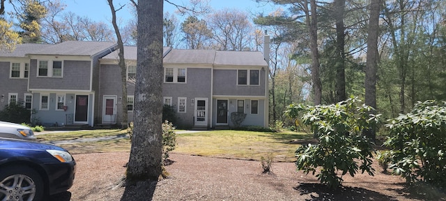 view of front of home with a front yard