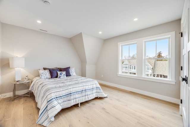 179 Beebe Acres Rd, Falmouth, MA 02540 - bedroom featuring light wood finished floors, baseboards, recessed lighting, and visible vents
