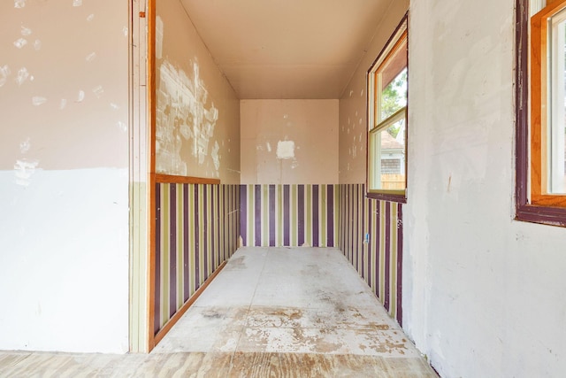 91 Baxter Rd, Hyannis, MA 02601 - view of corridor