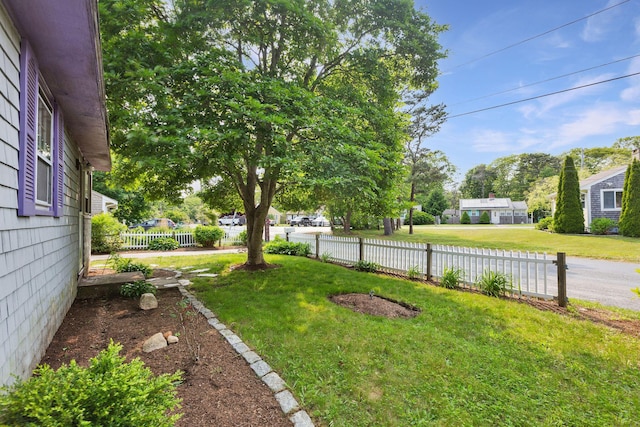 91 Baxter Rd, Hyannis, MA 02601 - view of yard