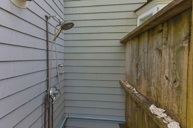 detailed view of tiled shower