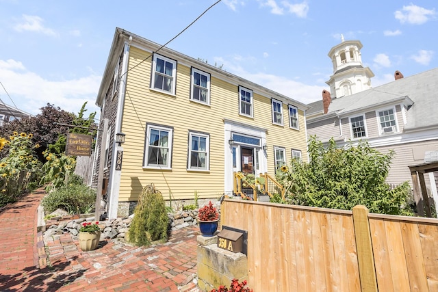 view of front of house featuring a patio area