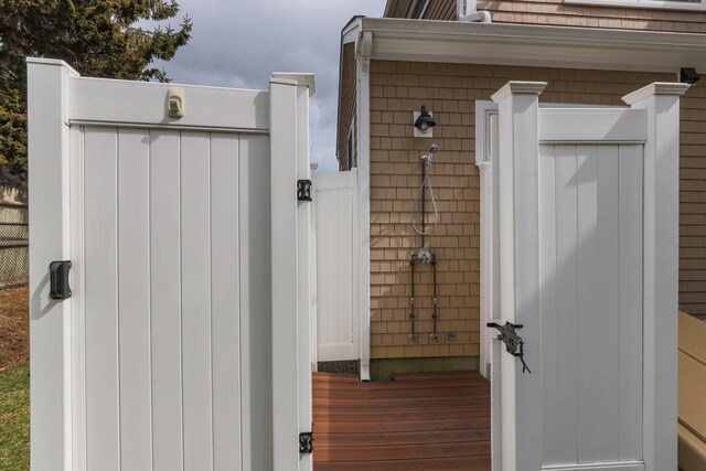 31 Seatucket Rd, East Falmouth, MA 02536 - exterior space