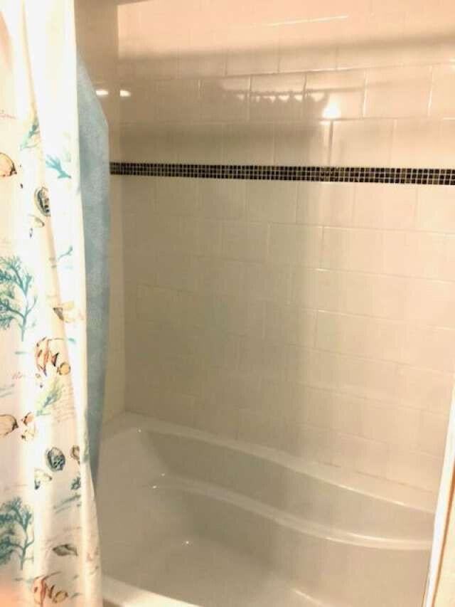 5 Greyhampton Rd, West Yarmouth, MA 02673 - bathroom featuring shower / bath combo