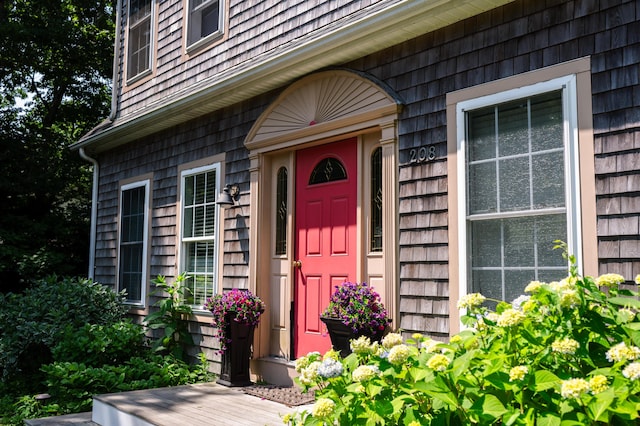 208 Irenes Way, Tisbury, MA 02568 - property entrance