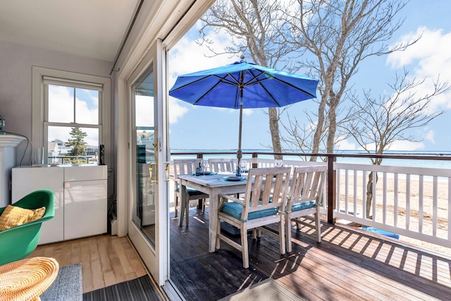view of sunroom / solarium