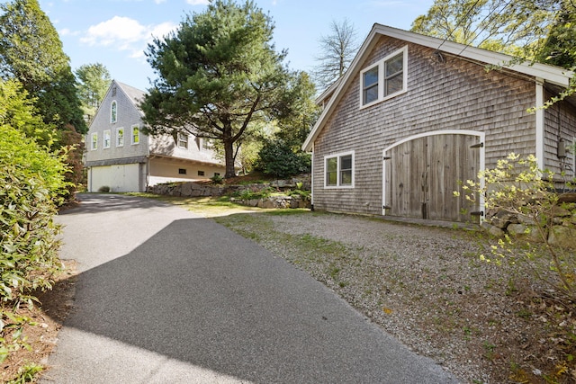 71 Oyster Pond Rd, Falmouth, MA 02540 - photo 1