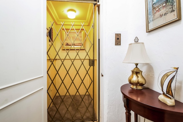 room details featuring crown molding