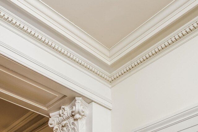 room details featuring ornamental molding