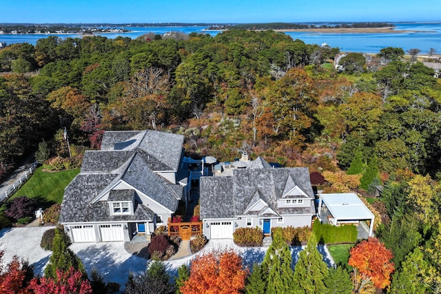 bird's eye view featuring a water view