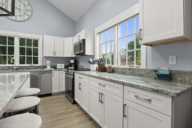 15 Squires Pond Ln, Wellfleet, MA 02667