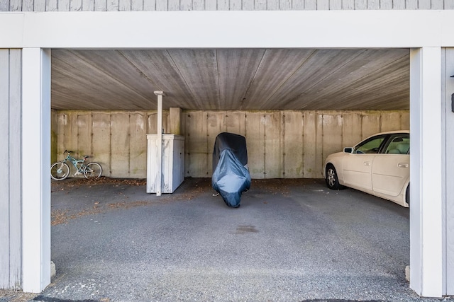 33 Highview Dr, Sandwich, MA 02563 - view of garage