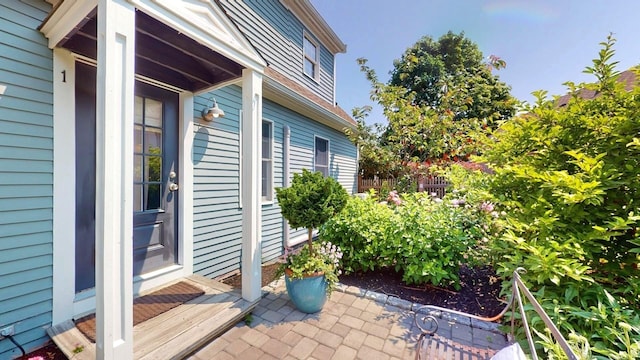33 Conwell St Unit U1, Provincetown, MA 02657 - entrance to property