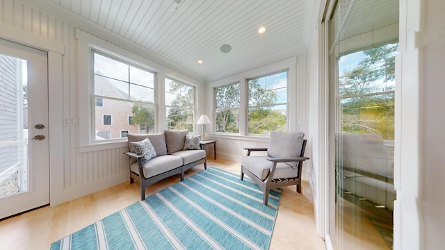 view of sunroom / solarium