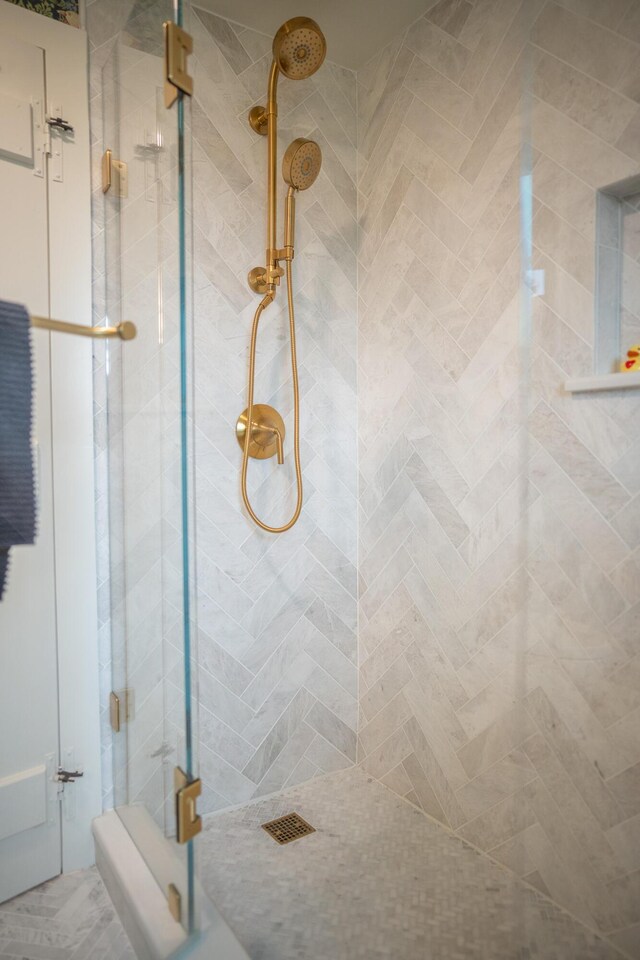 625 Bridge Rd, Eastham, MA 02642 - full bath with a shower stall