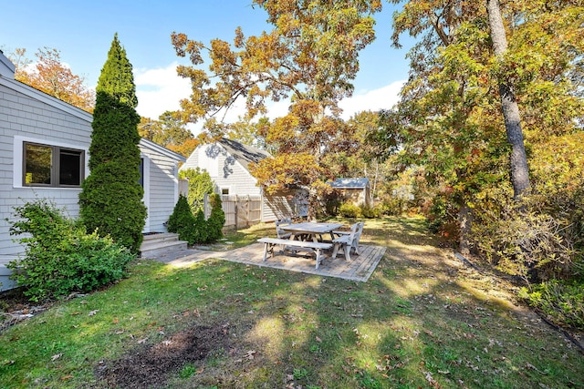 view of yard with a patio