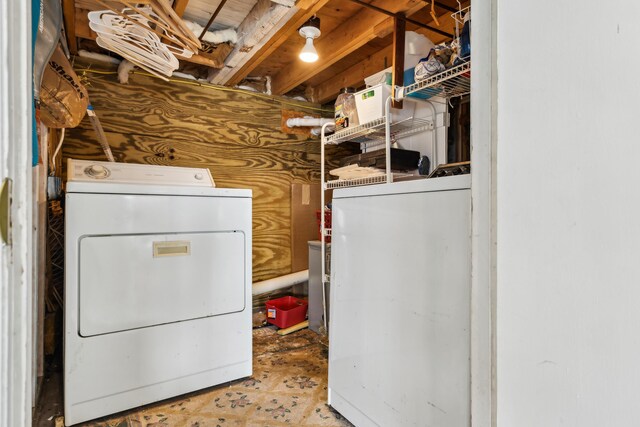 57 Oak St, Wareham, MA 02571 - washroom featuring washer and dryer