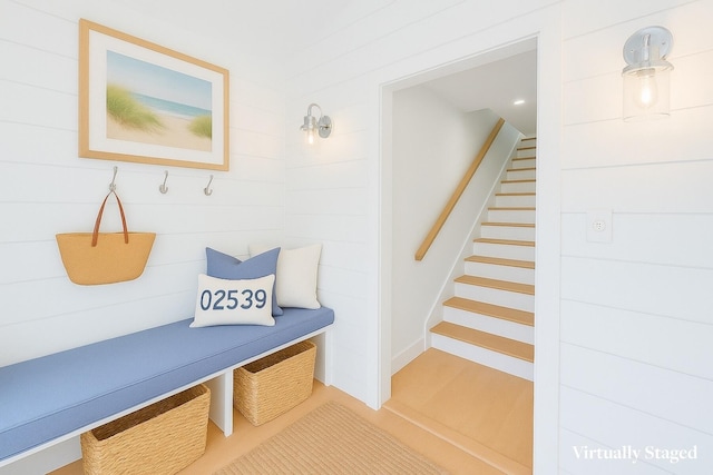 61 Dodgers Hole Rd, Edgartown, MA 02539