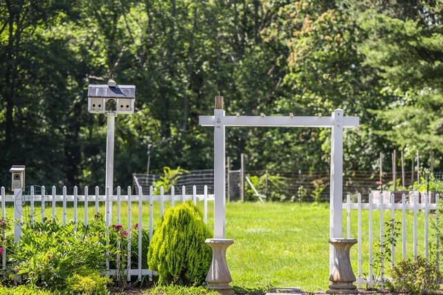 99 Rte 130, Forestdale, MA 02644